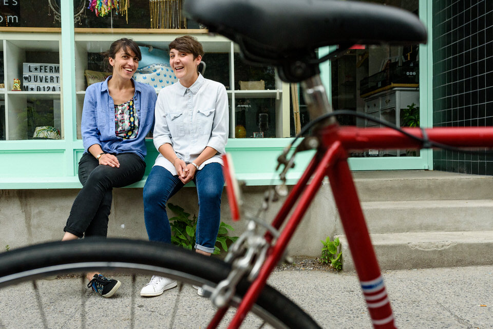 Lesbian engagement photos in Montreal