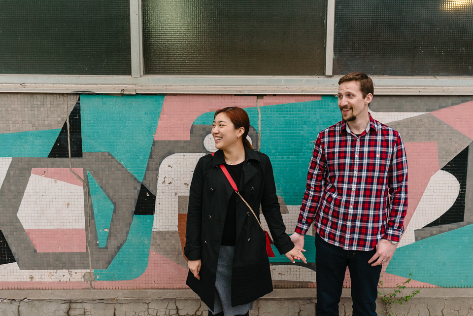 Engagement portraits in Mile-End 04