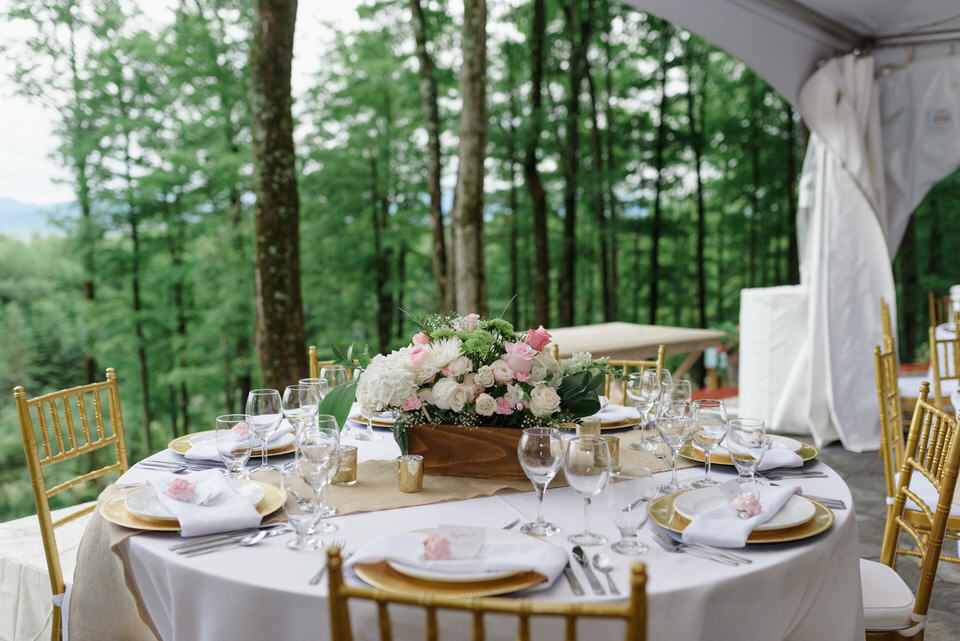 Rustic chic wedding table decorations