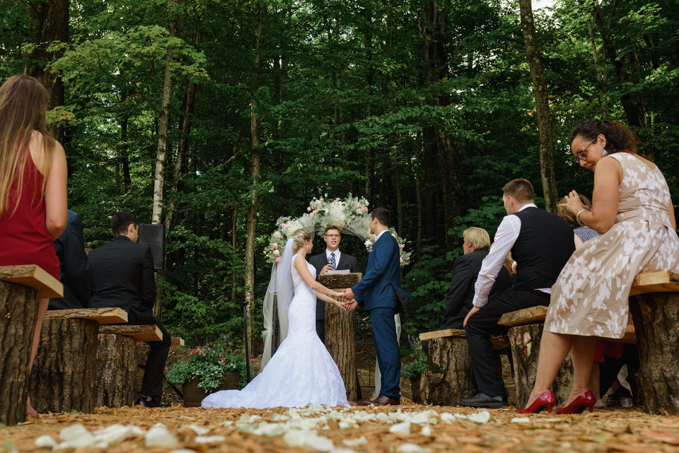 Outdoor rustic wedding ceremony in Eastern Townships