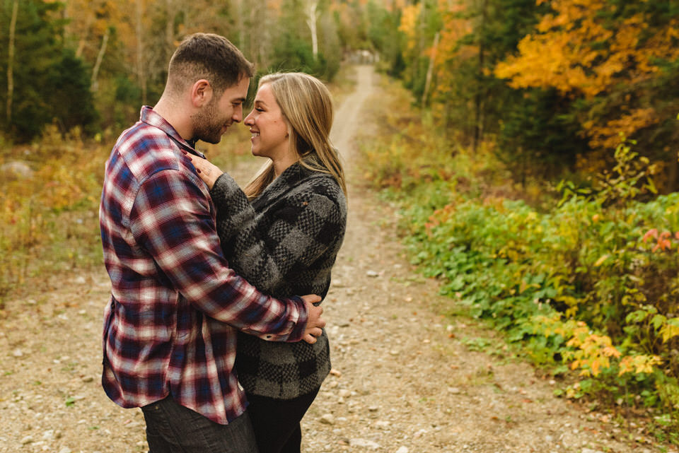 Engagement photo in the woods 