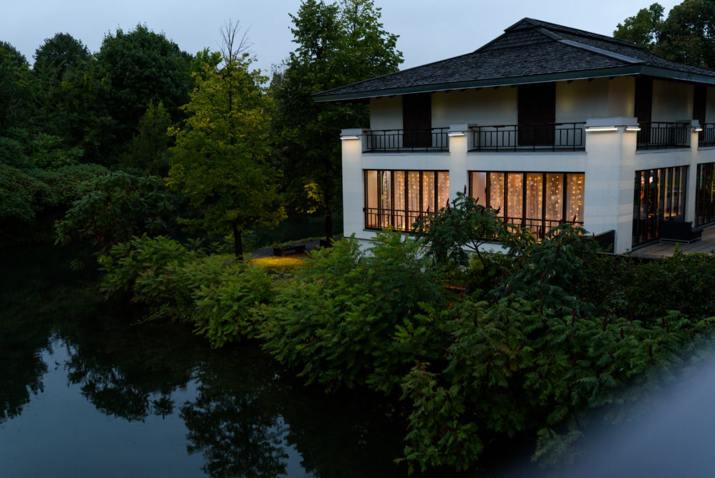 Pavillon Jamaique wedding venue at night